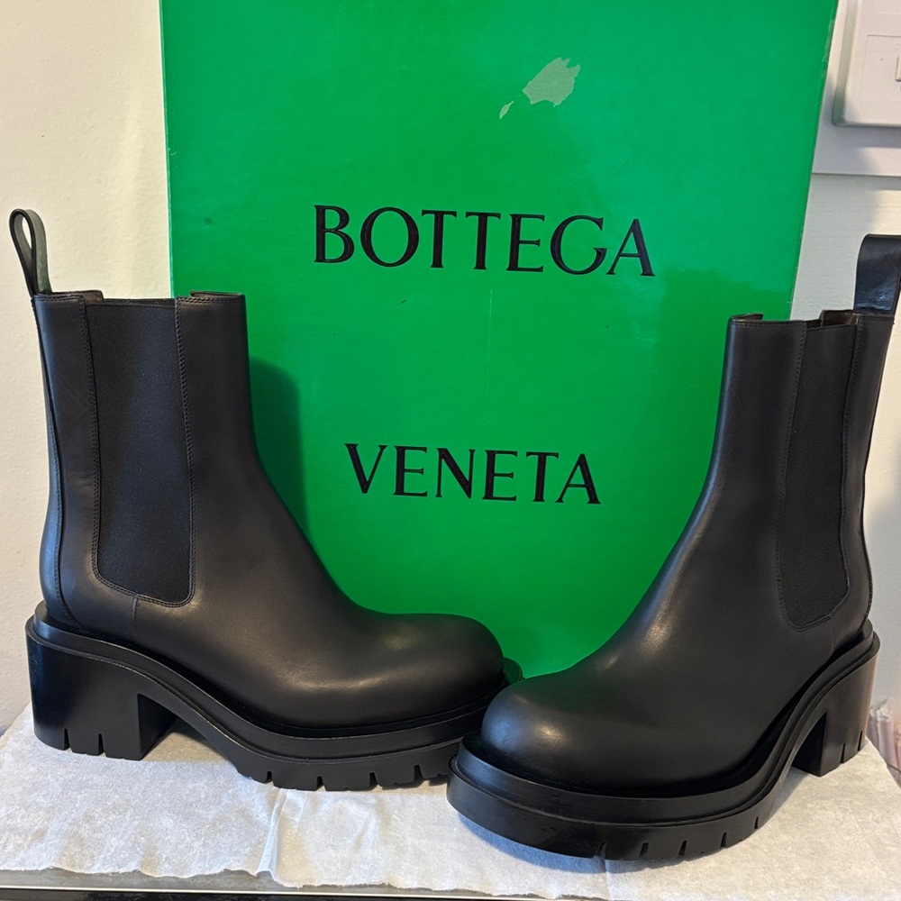 Bottega Veneta Black Ankle Boots